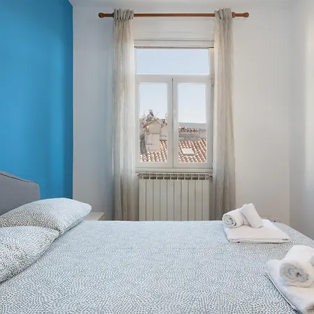 Apartment Spazioso Adatto A Famiglie Triest